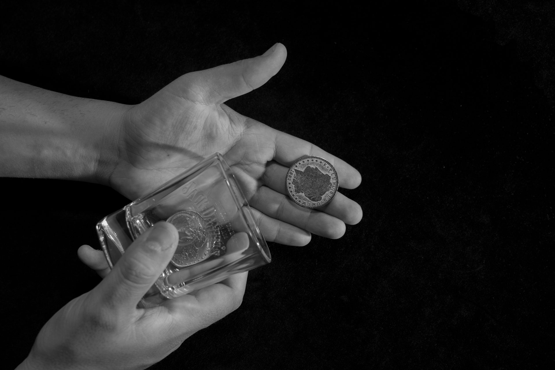 TRAMPAS EN LA SOMBRA - Imagen 3